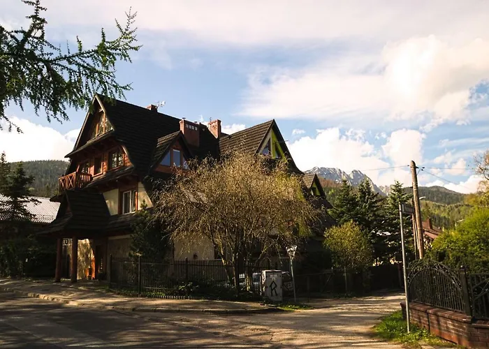 فندق مبيت وإفطار Weronika زاكوباني