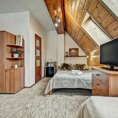 Weronika Bed & Breakfast 3*